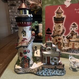 Santa's Workbench Victorian Series Butlers Wharf Lighthouse 2002